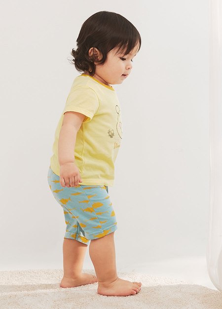 嬰幼兒Q彈棉質五分內搭褲-素色 / 星星 /鯊魚