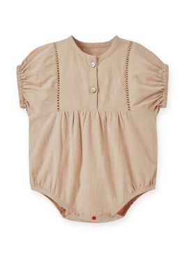 BABY蕾絲拼接泡泡連身衣