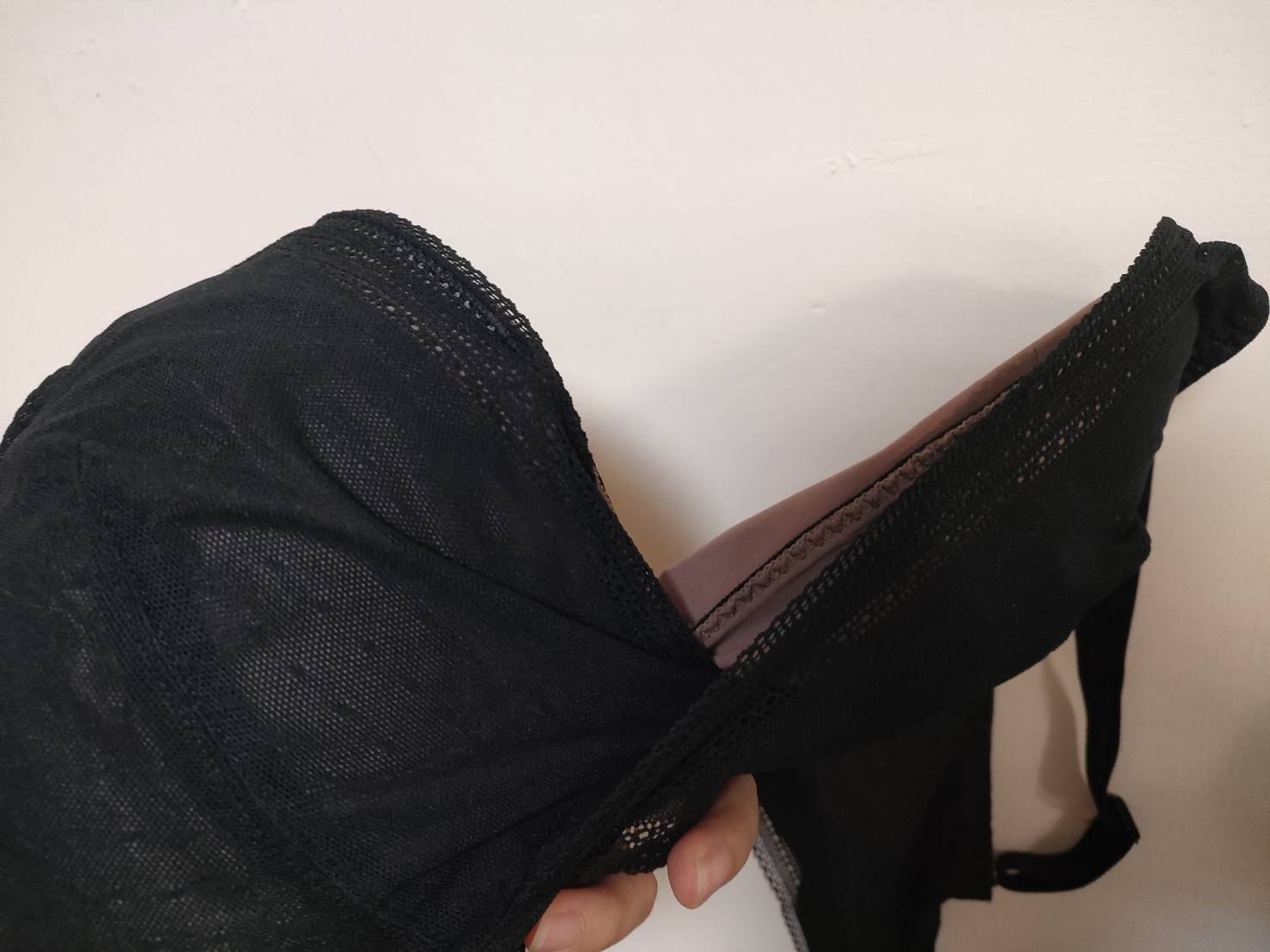 翻開哺乳的設計也方便 翻開哺乳的設計也方便