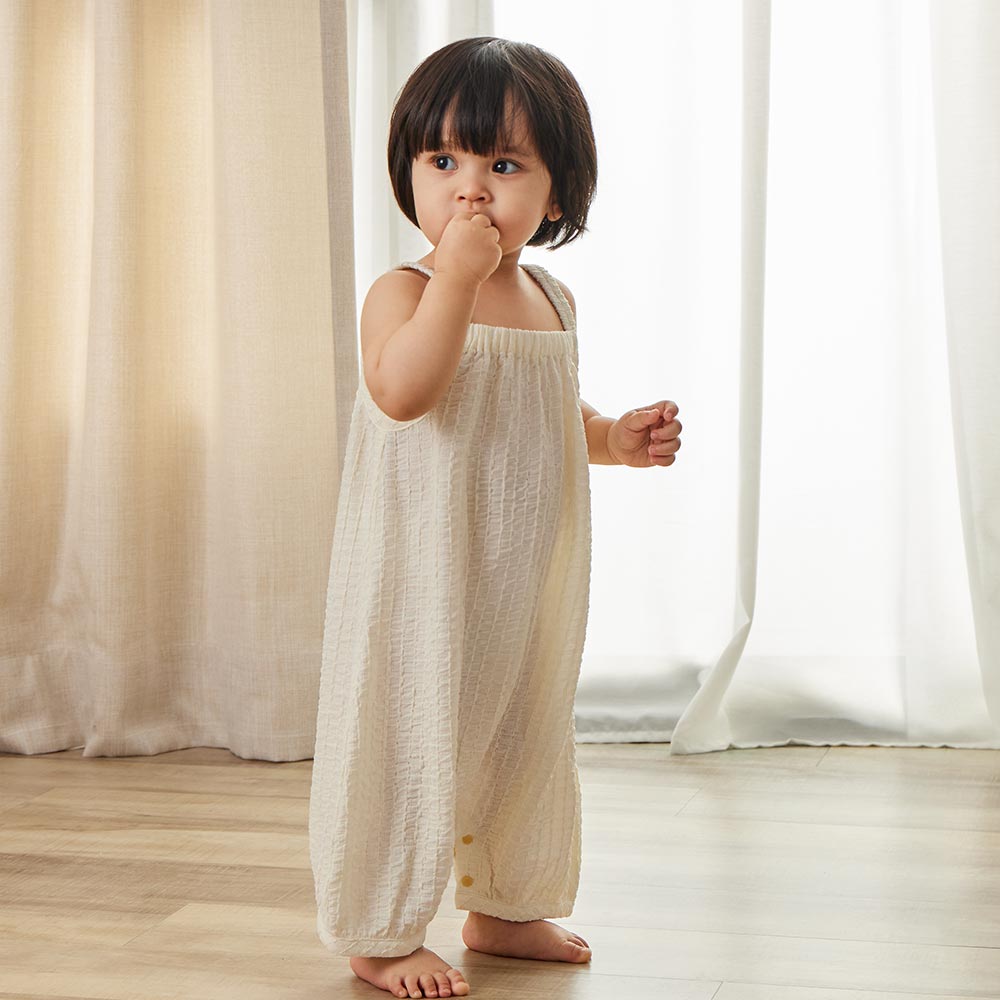 BABY 泡泡吊帶褲