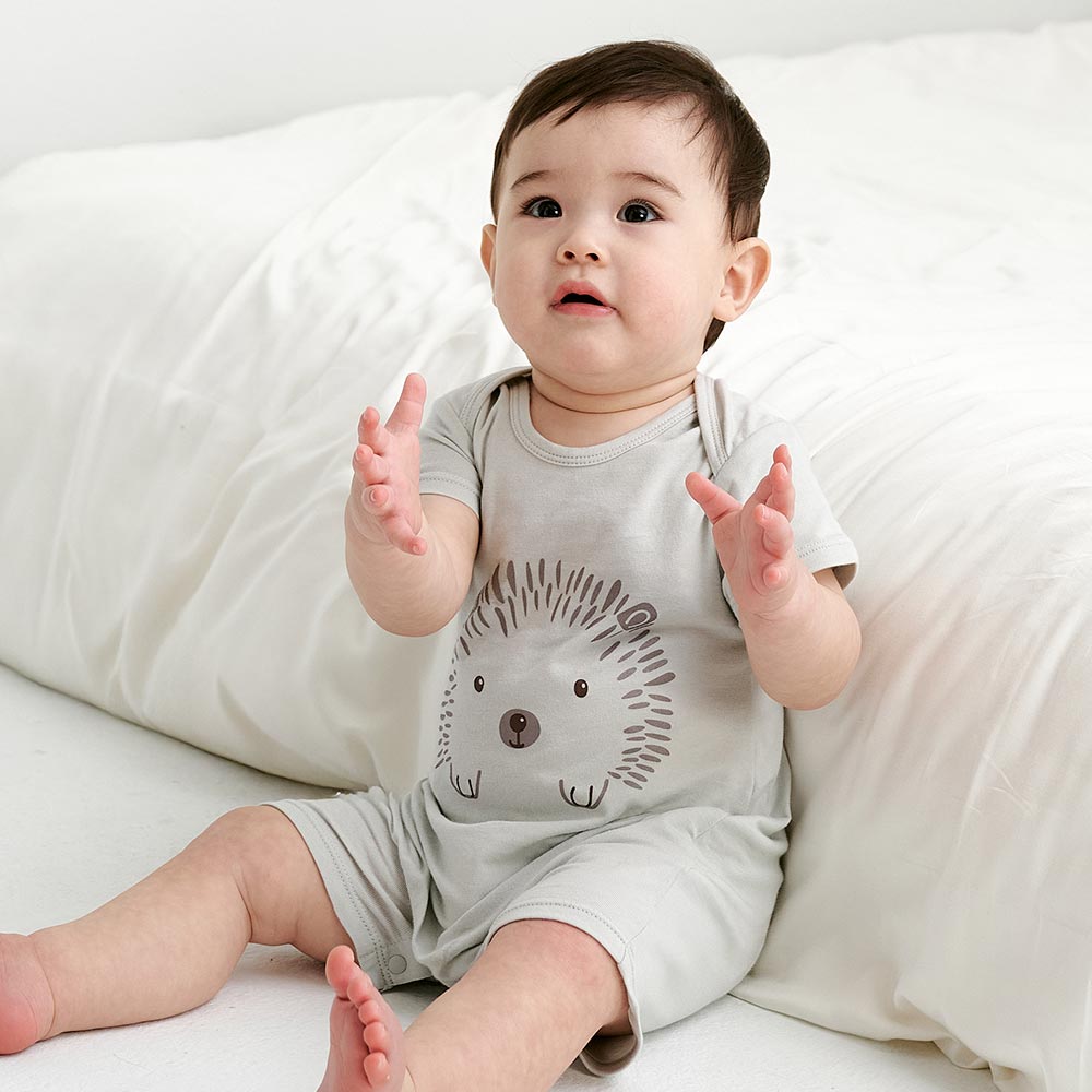 BABY Q彈連身包屁衣-刺蝟
