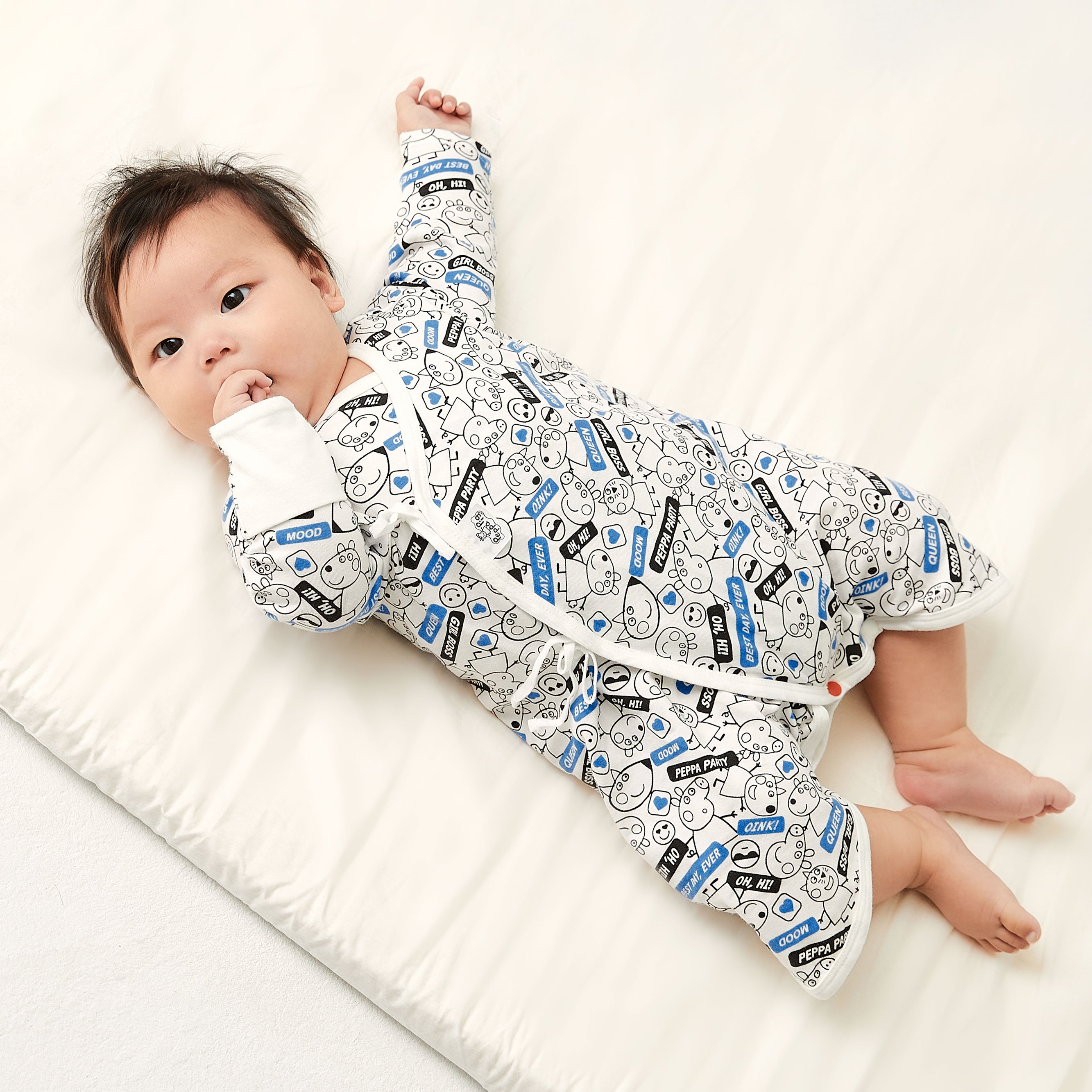 新新生兒Q彈棉質蝴蝶衣(2入)-標籤佩佩豬 新新生兒Q彈棉質蝴蝶衣(2入)-標籤佩佩豬