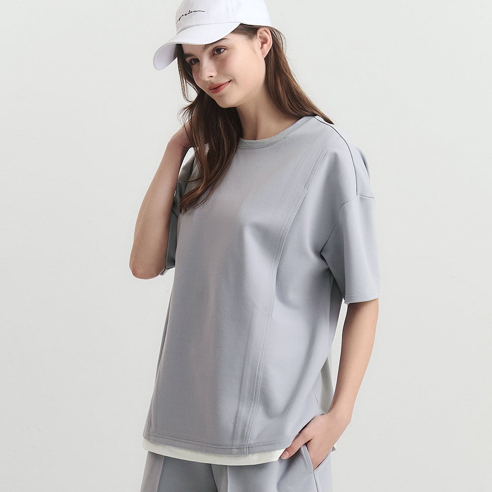 Cool casual wide-cut maternity top