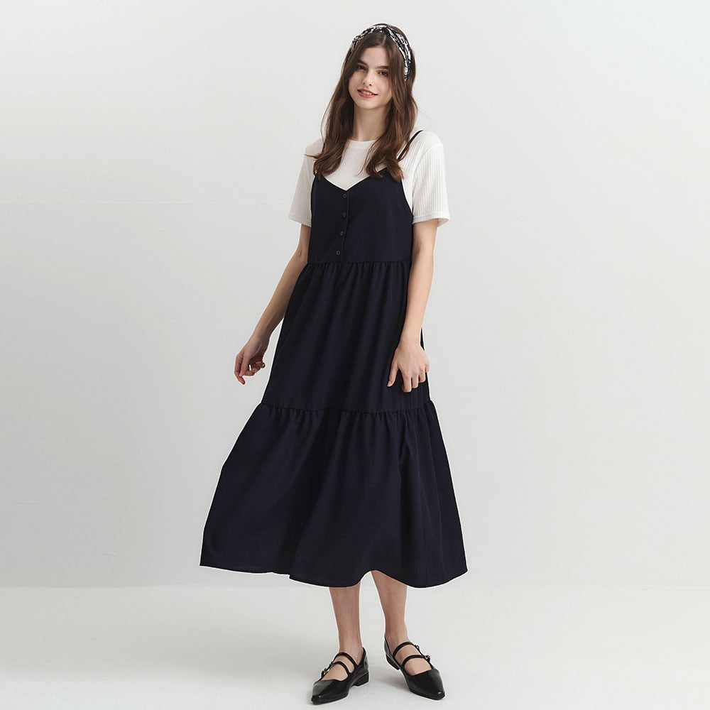 Fake two-piece spaghetti strap cake maternity dress
