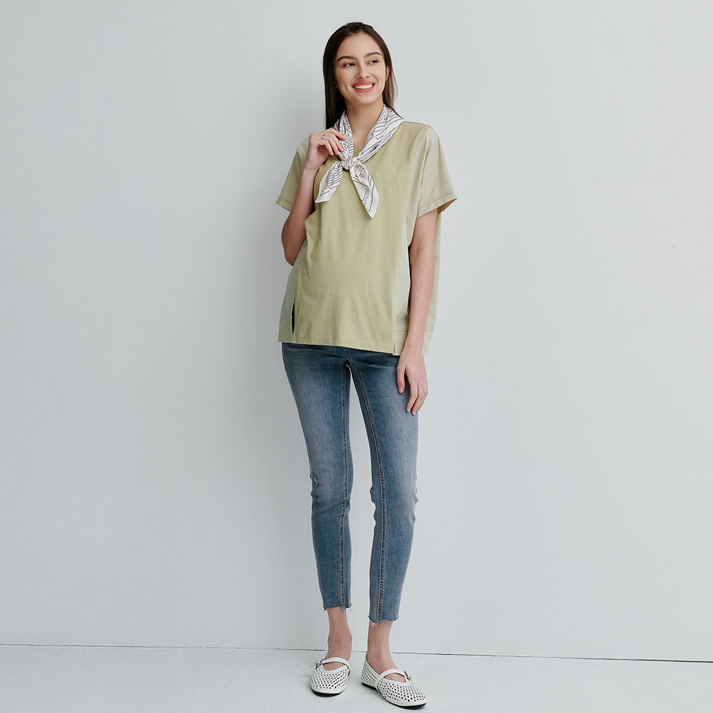 不對稱割破窄管牛仔孕婦褲 不對稱割破窄管牛仔孕婦褲